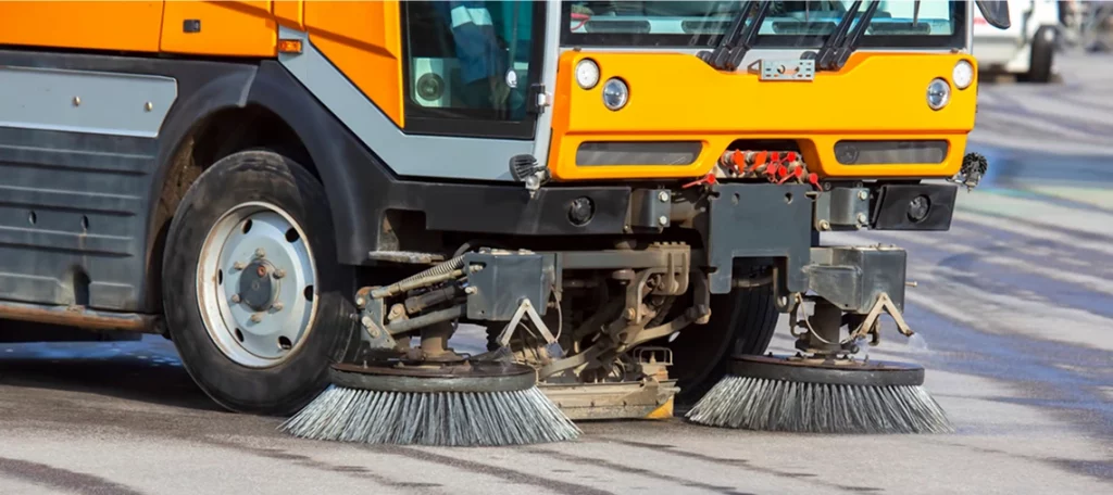 Straßenreinigungsfahrzeug einer Kommune als Beispiel für die Unternehmereigenschaft von juristischen Personen des öffentlichen Rechts